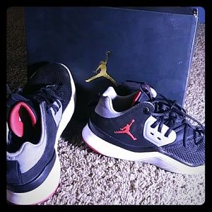 Air Jordan future low bg